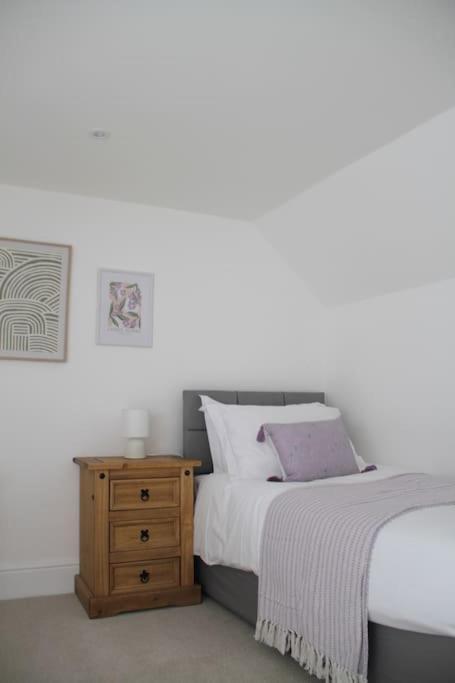 Owl Cottage - Cosy Cotswolds Stone Escape, Dog Friendly Wyck Rissington Exterior photo